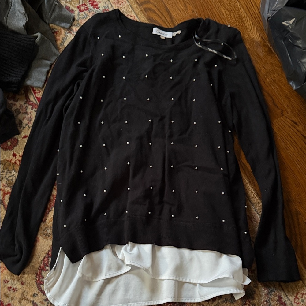 Calvin Klein Sweater